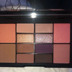 NARS EYESHADOW PALETTE